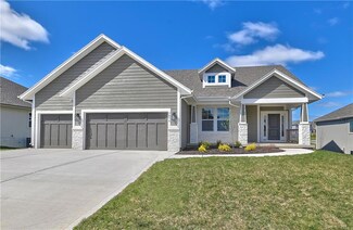 5876 Mccormick Dr, Shawnee, KS 66226