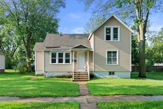 131 Island Ave, Port Edwards, WI 54469