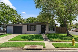 4846 Kasper St, Corpus Christi, TX 78415