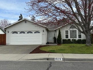 629 SW Leonard St, Grants Pass, OR 97526