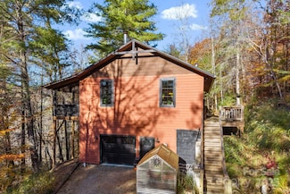 123 Holly Hill Farm Rd, Mars Hill, NC 28754