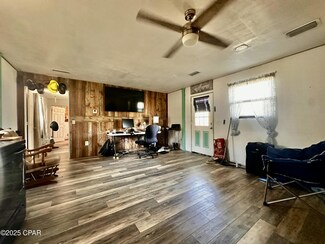 4300 Rogers Rd, Greenwood, FL 32443