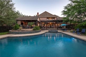 4705 Saint Andrews Dr, College Station, TX 77845