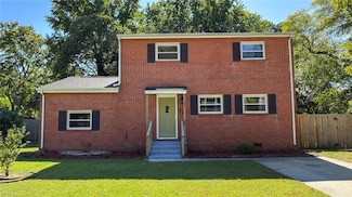 32 Mennonite Ln, Newport News, VA 23602