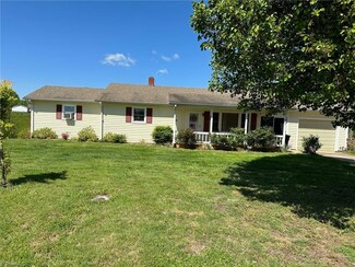 267 Cartpath Rd, North Wilkesboro, NC 28659