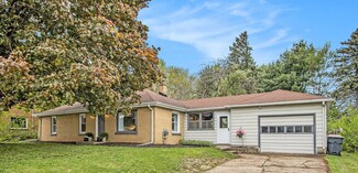 802 Romence Rd, Portage, MI 49024