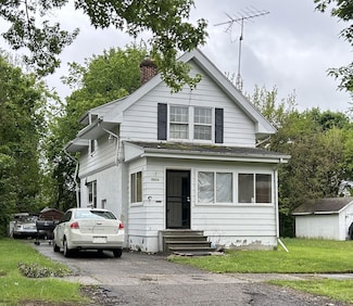 2023 Cadillac St, Flint, MI 48504