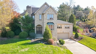 119 Cidar Ln, Canonsburg, PA 15317