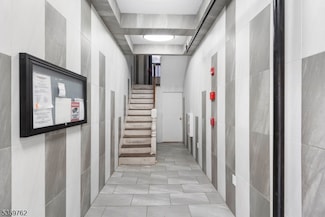 68 Garside St Unit 401, Newark, NJ 07104