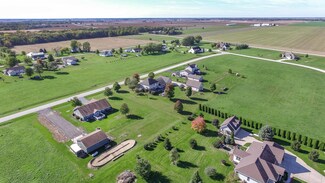 2441 N 4220th Rd, Sheridan, IL 60551