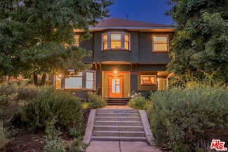 2057 S Oxford Ave, Los Angeles, CA 90018
