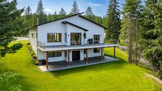175 Wulff Ln, Lakeside, MT 59922