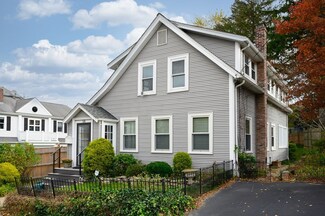 54 Standish Rd, Quincy, MA 02171