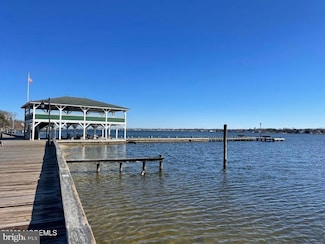 113 Jaynes Ave, Island Heights, NJ 08732