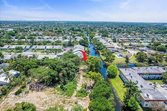 6216 Edwards Rd, Margate, FL 33063