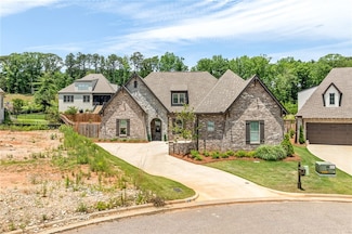 2405 Overbrook Cir, Auburn, AL 36830