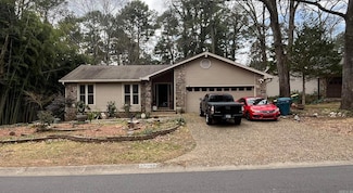 17003 Quail Run Dr, Little Rock, AR 72210