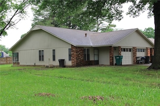 900 Turtle Creek Dr, Rogers, AR 72756