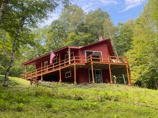 690 Jewett Rd, West Windsor, VT 05037