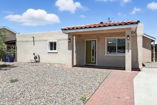 4909 Aztec Rd NE, Albuquerque, NM 87110