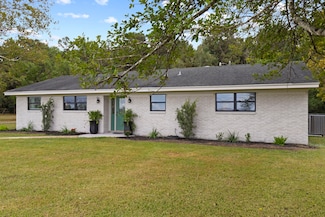 18053 Highway 105, Sour Lake, TX 77659