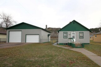 1945 Williams St, Sturgis, SD 57785