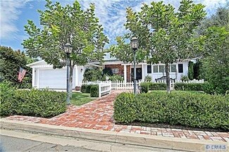 1924 Teresita Ln, Newport Beach, CA 92660