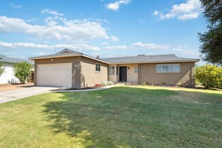 1583 San Gabriel Ave, Clovis, CA 93611