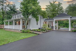 217 North Rd, Bedford, MA 01730