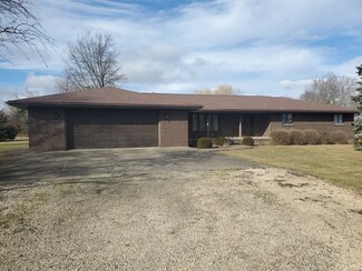 439 E Lincoln Ave, Onarga, IL 60955