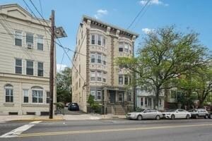 310 Palisade Ave Unit 301, Jersey City, NJ 07307