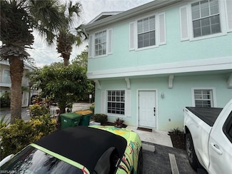 3305 Lisa Ln Unit 1, Naples, FL 34109
