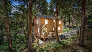 1205 Jungfrau Dr, Crestline, CA 92325