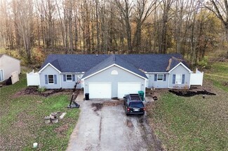 6431 Shaffer Rd NW Unit A, Warren, OH 44481