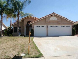 16508 Kiwi Way, Lake Elsinore, CA 92530