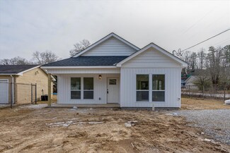 2404 Nimitz St, Chattanooga, TN 37406