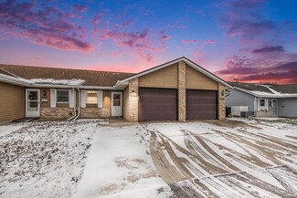 1306 Berkley Cir, Mishawaka, IN 46544