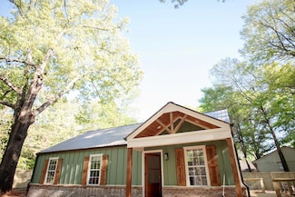 133 Heights Dr, Oxford, MS 38655
