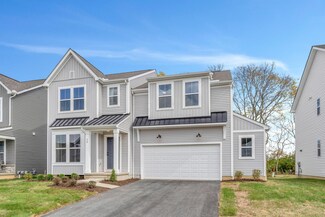 56 Chambers Bay Rd, Commercial Point, OH 43116
