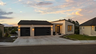 3312 Bing St, West Richland, WA 99353