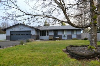 570 Mayberry St, Forks, WA 98331