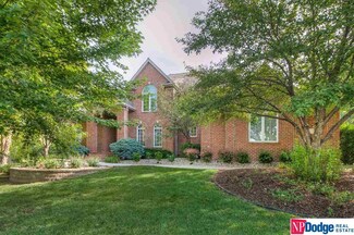 15834 Webster St, Omaha, NE 68118