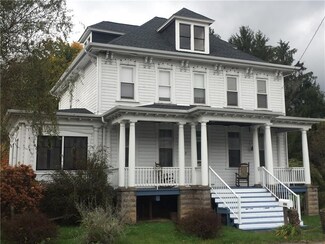 208 1st Ave, Sutersville, PA 15083