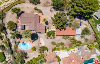 16730 Chaplin Ave, Encino, CA 91436
