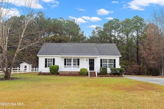 203 Clear Water Dr, Smithfield, NC 27577