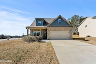 423 Cotton Dr, Jackson, GA 30233