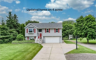 N64W14152 Mill Rd, Menomonee Falls, WI 53051