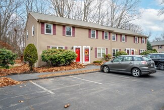 11 Jamestown Ct, South Portland, ME 04106