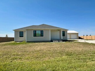 1507 N 3rd St, Cimarron, KS 67835