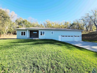 3701 Seattle Ave, Sioux City, IA 51103